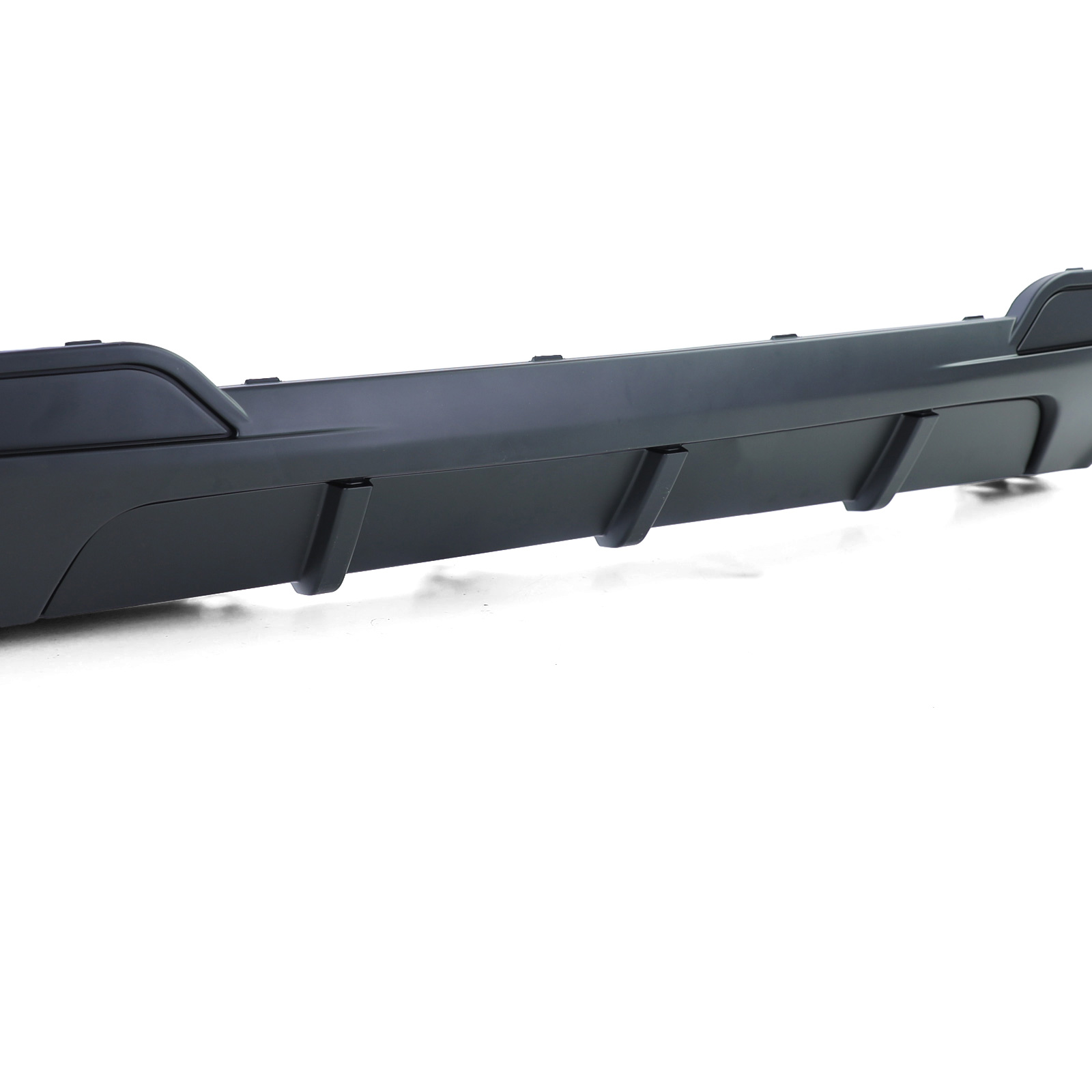 Achterbumper diffuser - met 4 eindpijpen - geschikt voor BMW F10 F11 2010-2017