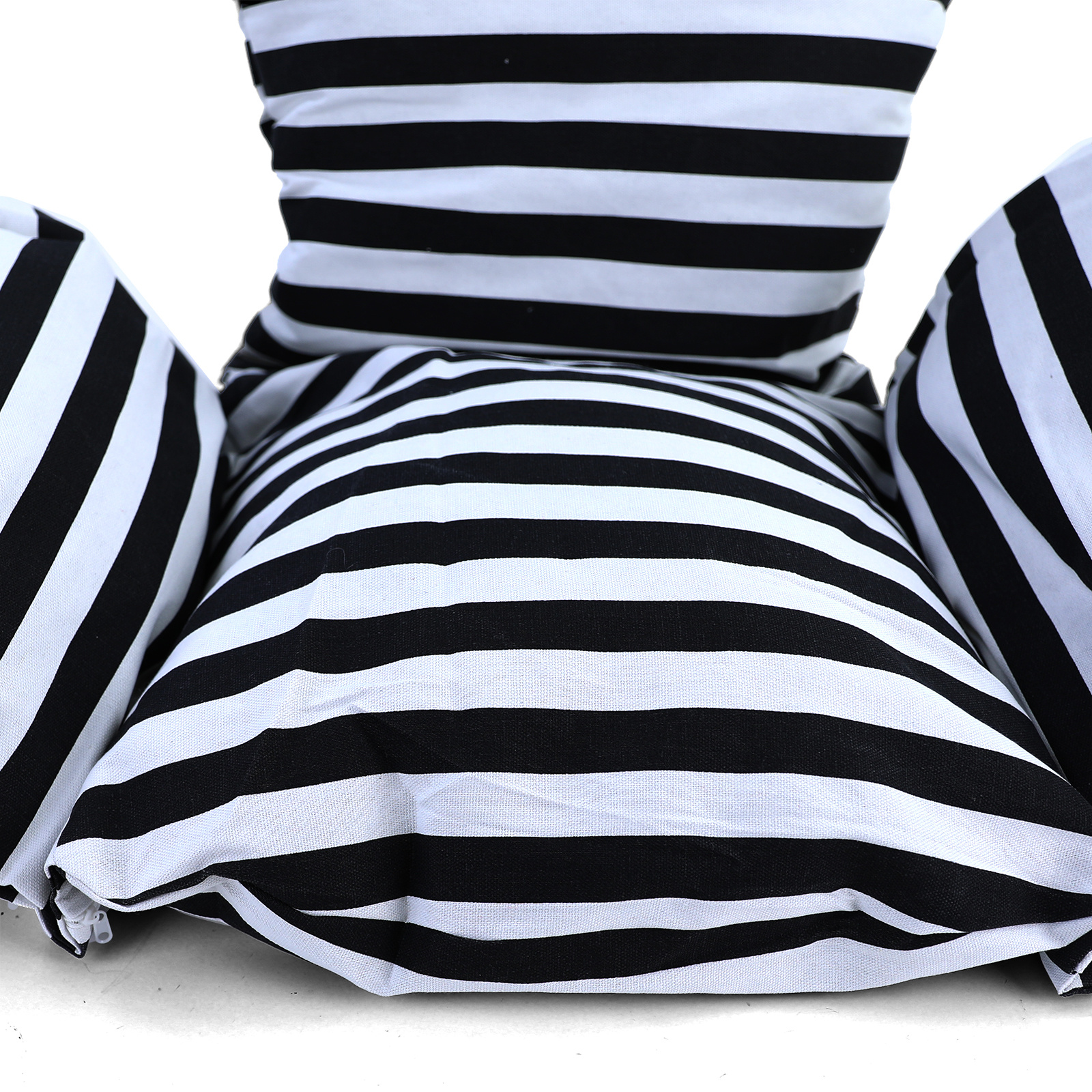 Hangstoel - ei stoel - zwart - 95x110x65 cm - gestreept kussen