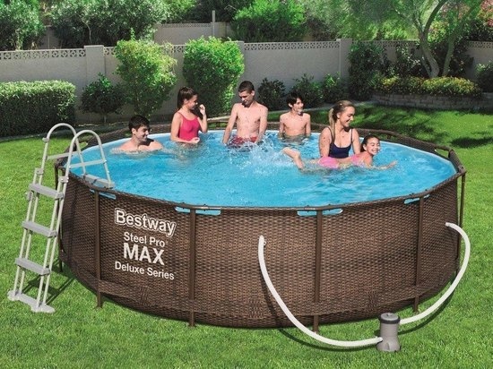 Bestway Steel Pro Max 549x122 cm - veel accessoires - Rattan look buitenkant