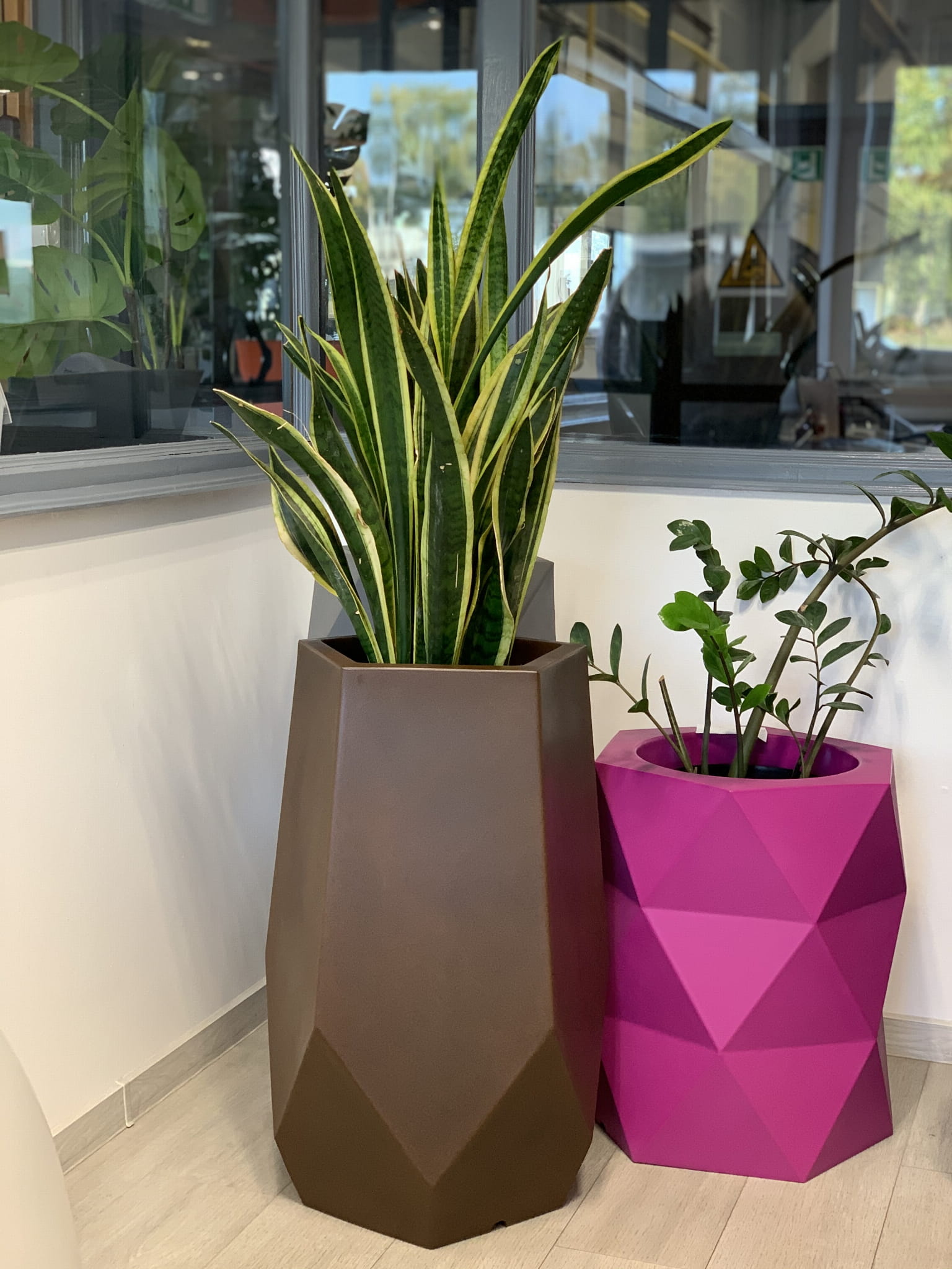 Bloempot BARI - 46x32x71cm - wit