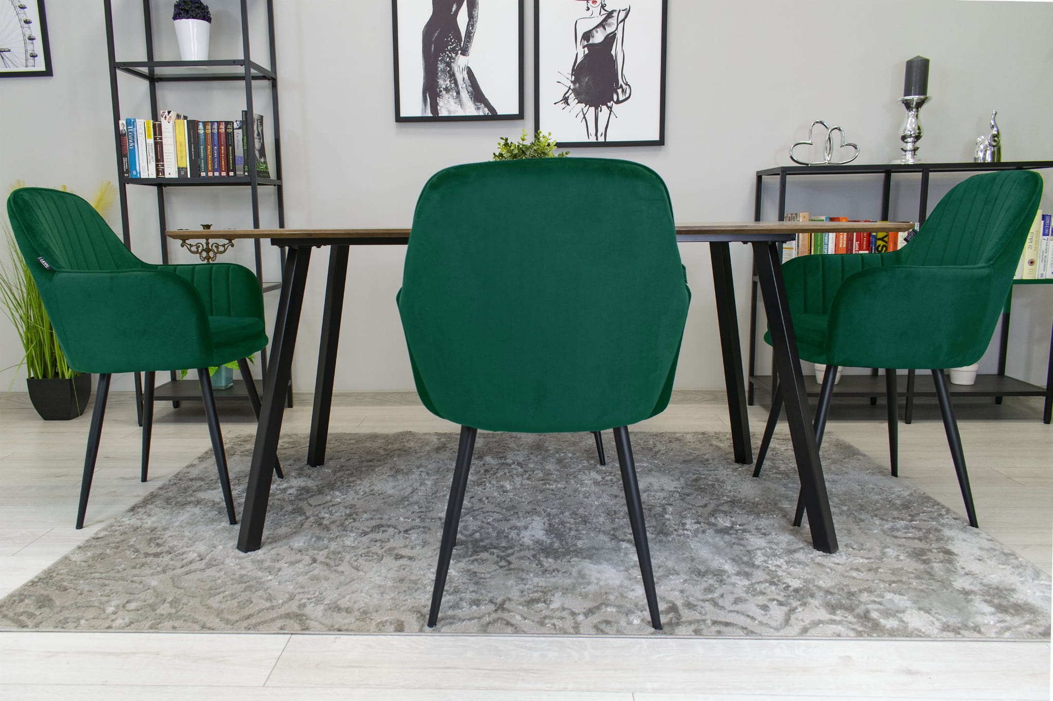 Velvet eetkamerstoel LUGO - met armleuning - groen