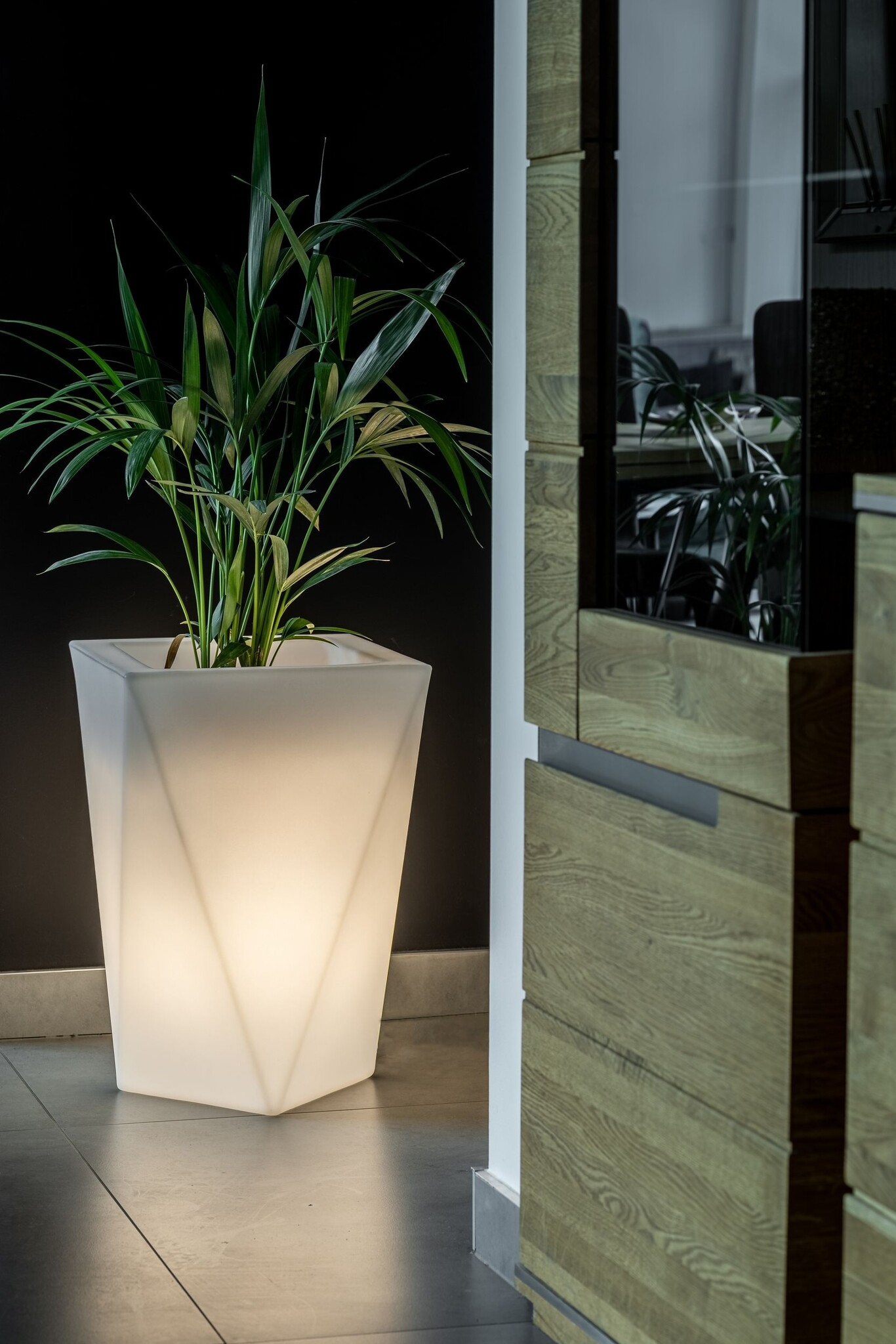 Bloempot VASO - 40x25x59cm - met LED verlichting - wit