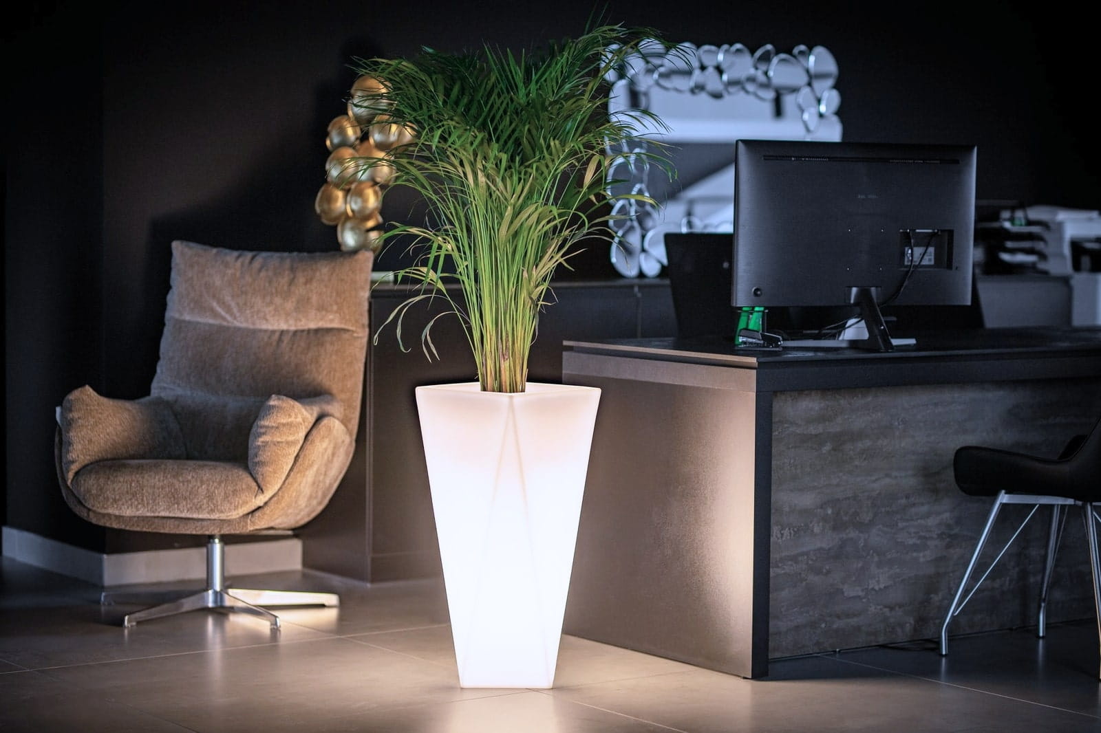 Bloempot VASO - 32x25x72cm - met LED verlichting - wit