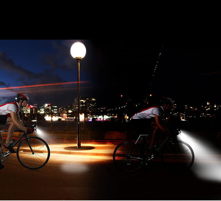 Fietscomputer - met fietslamp en kilometerteller - zwart