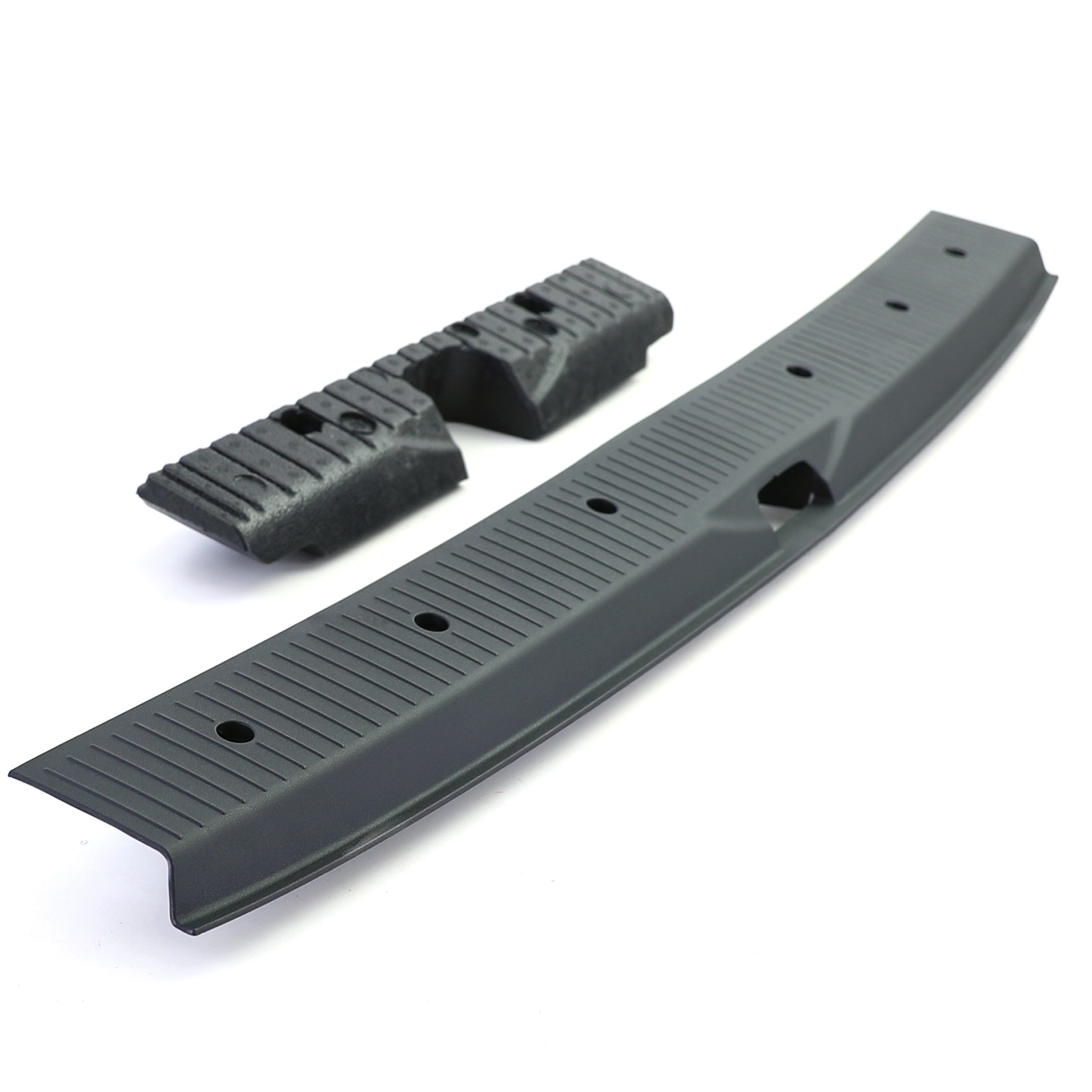 Drempelplaat kofferbak - geschikt voor VW T5/T5.1 7E/7F/7J/7H vanaf 04/2003, T6/T6.1 SH/SG vanaf 04/2015 - 120cm - met montageclips - zwart