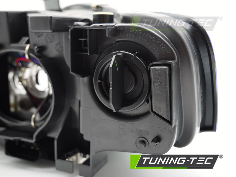 Koplamp rechts - geschikt voor AUDI A4 B7 2004-2008 sedan/avant - TYC - chroom