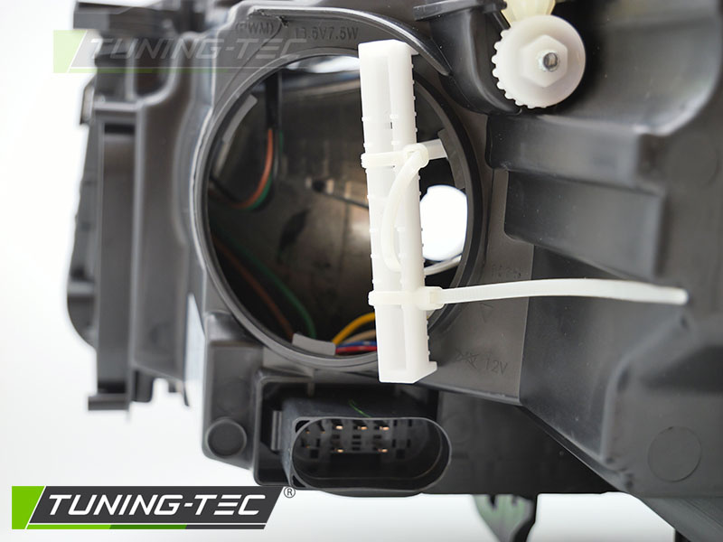 Koplamp links - geschikt voor Mercedes W176 2012-2018 - TYC - zwart