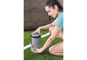 Bestway - zwembadpomp met filter - 3028 liter per uur - 30x18cm