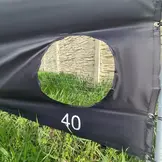 Voetbaldoel met gaten - 170 x 240 x 85 cm - 5 gaten - zwart