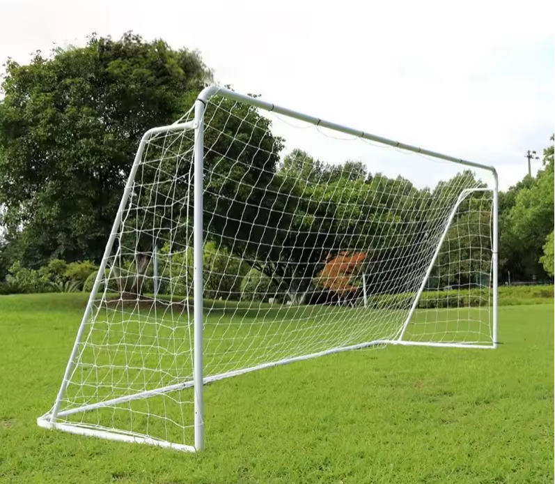 Voetbaldoel - 240x160cm - met net en haringen - wit