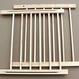 Traphekje - hout - van 102 tot 182 cm breed x 76 cm hoog