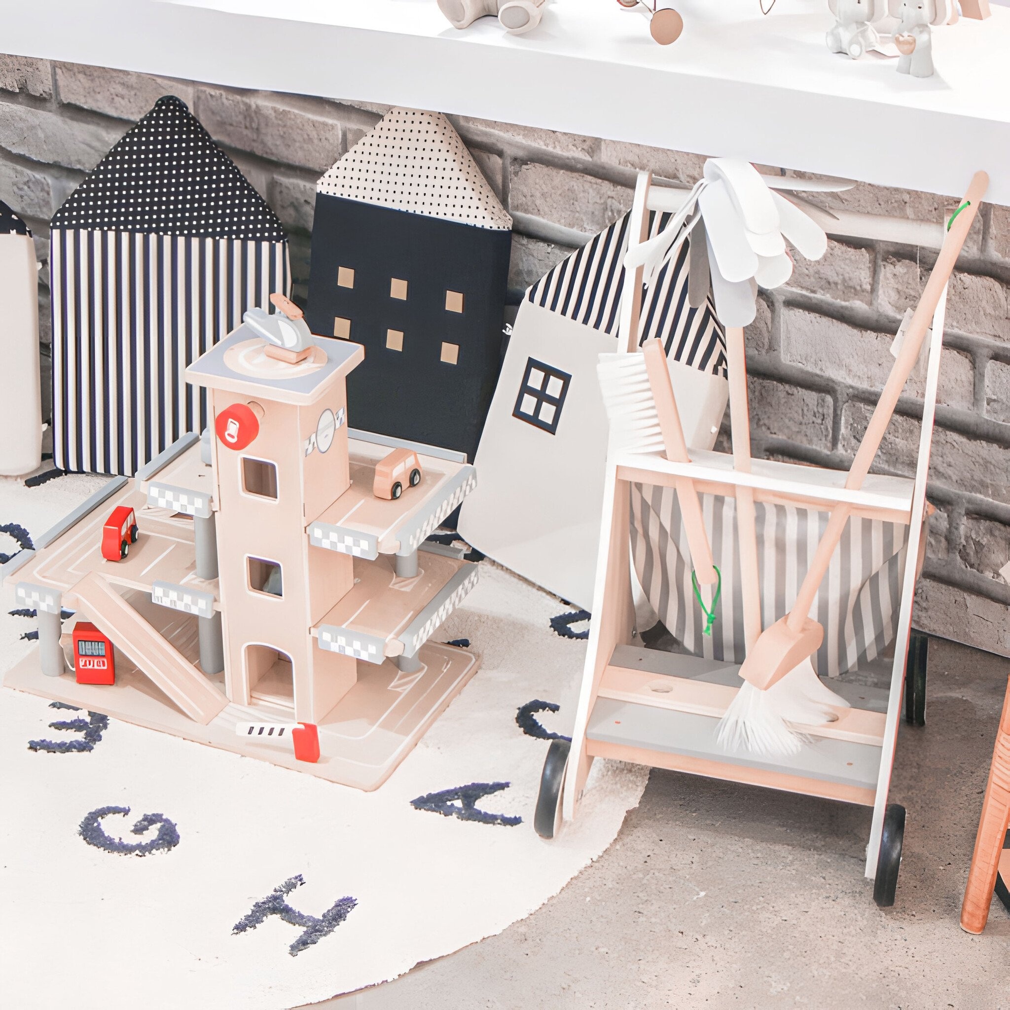 Complete Houten Schoonmaakkar met Opbergtas - Multifunctioneel Kinderspeelgoed