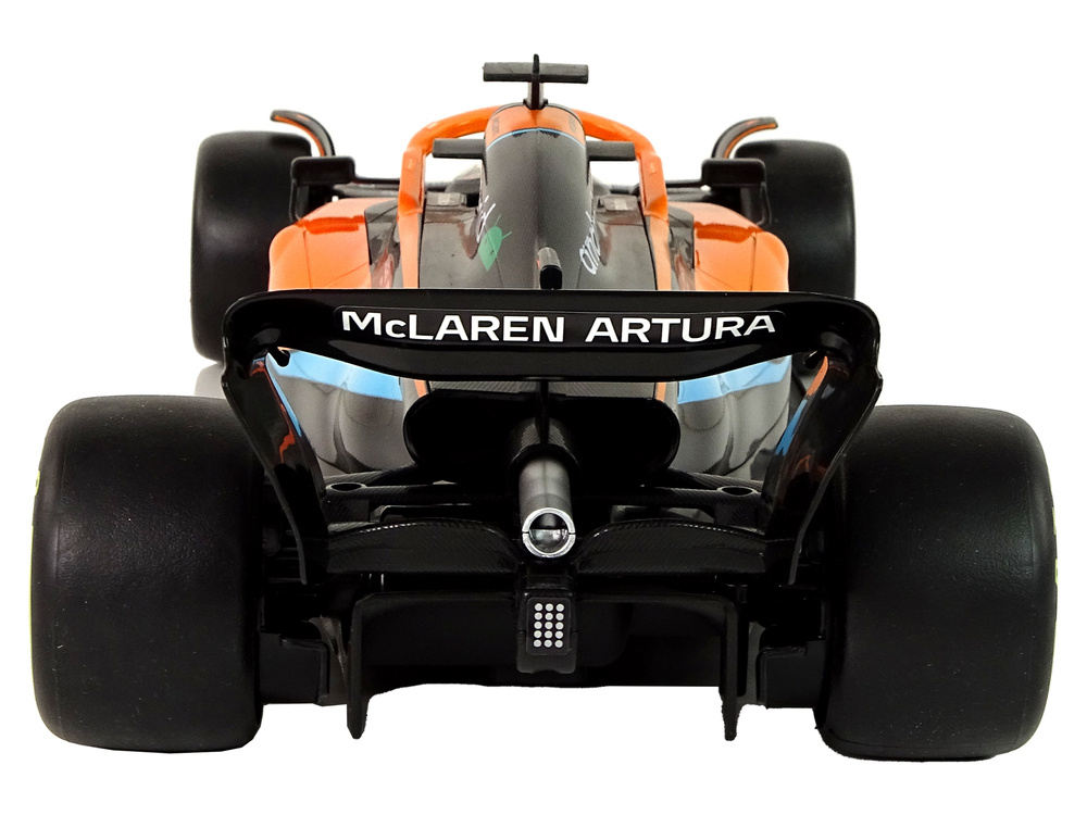 Bestuurbare auto - raceauto - oranje - 47x11x16 cm - rubberen wielen