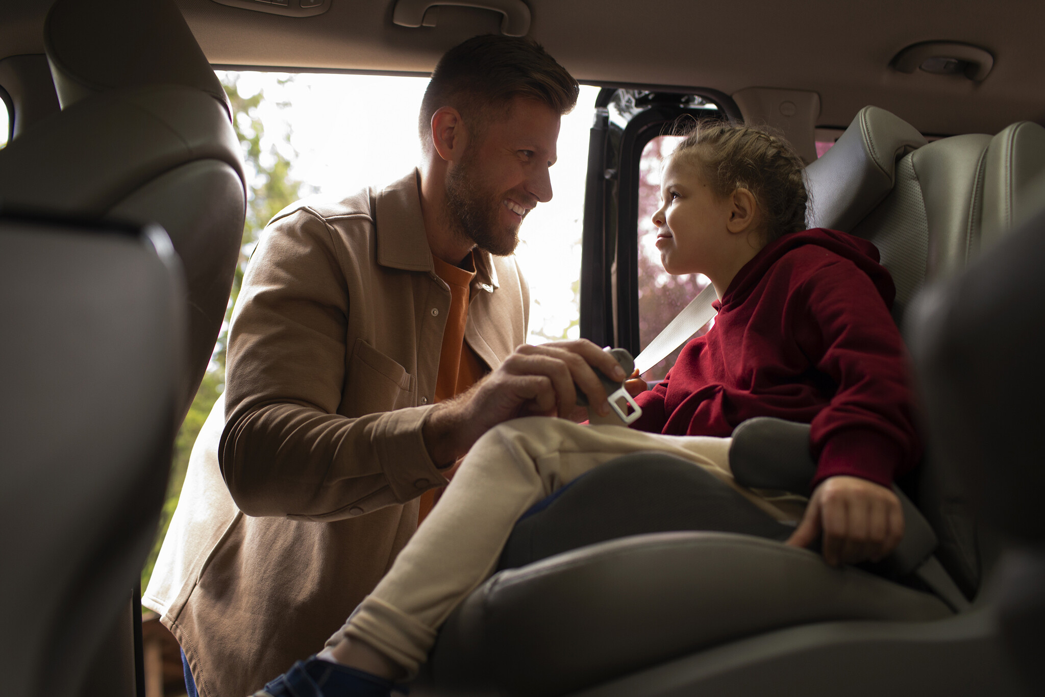 Stoelverhoger met isofix - 125-150 cm - iSize normen - drankhouder