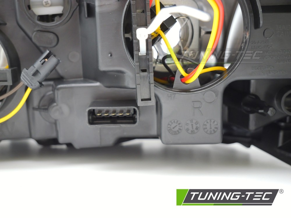 Koplamp links TYC Renault Laguna II 05-07