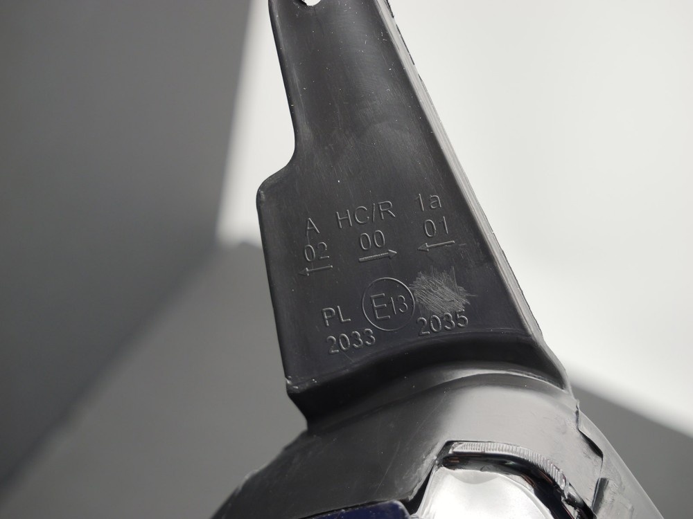 Koplamp Rechts Zwart TYC voor Honda Jazz / Fit (2002-2004)