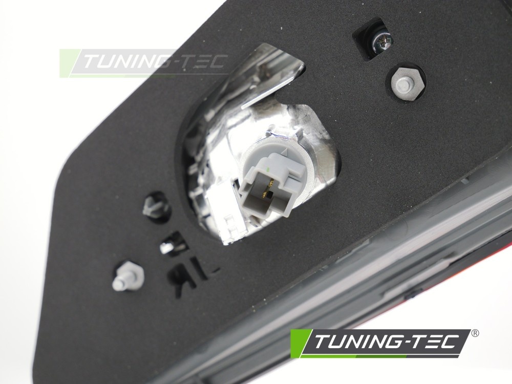 LED Achterlicht Klep Links TYC voor HONDA HR-V II 2015-2018