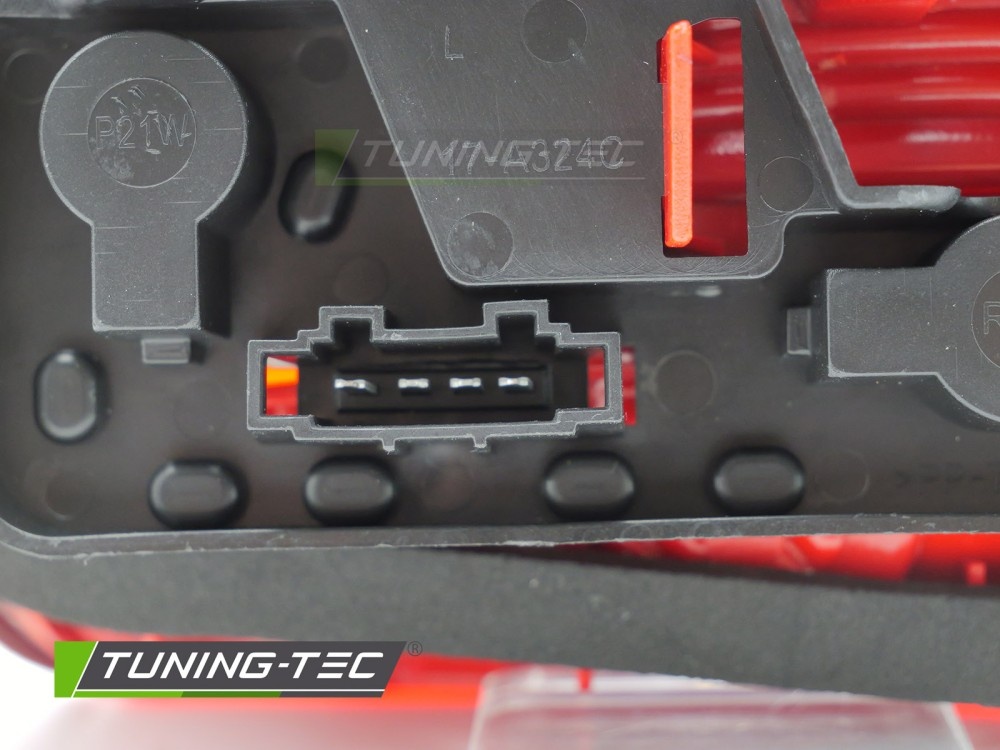 TYC Achterlicht rechts rood/wit - geschikt voor VW Jetta VI (2011-2014)