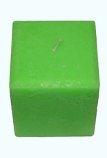 Grote vierkante kaars in de kleur Fluor Groen 10x10