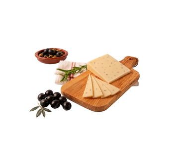 Spanischer Schafskäse mit schwarze Oliven