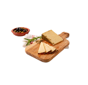 Spanischer Schafskäse mit Rosmarin