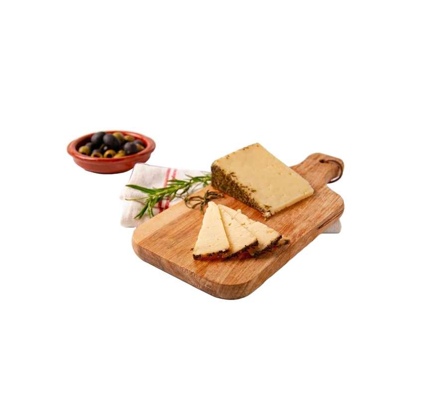 Spanischer Schafskäse mit Rosmarin