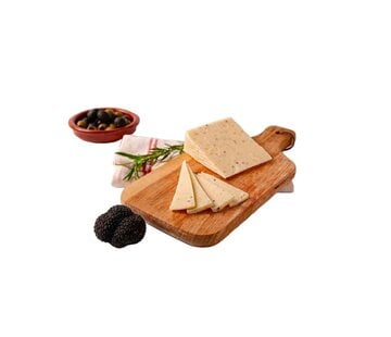 Spanischer Schafskäse mit trüffel