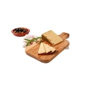 Spanischer Schafskäse mit Rosmarin