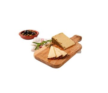Spanischer Schafskäse mit Rosmarin