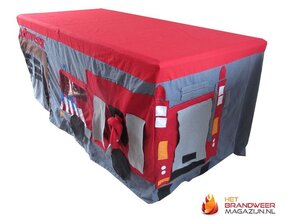 Firetruck table tent
