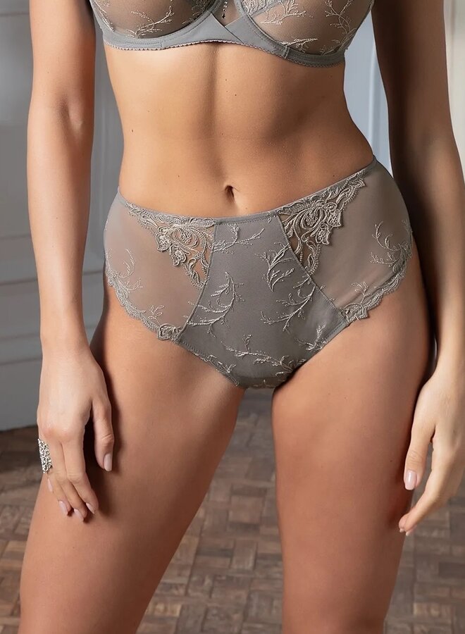 Lise Charmel Source Beauté Tailleslip