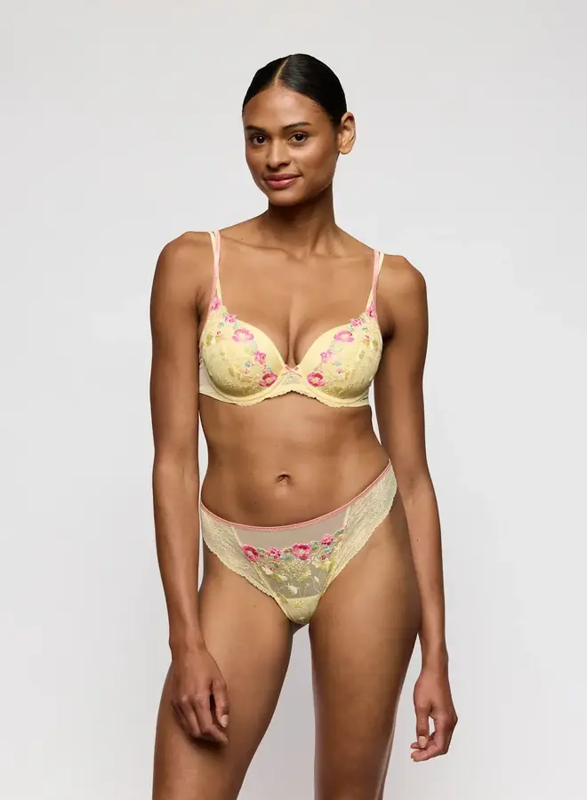 Marie Jo Lizelot Thong