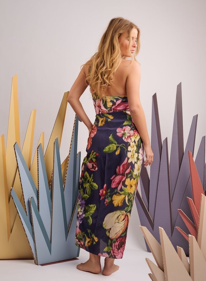 Raffaela d'Angelo Capri Pareo