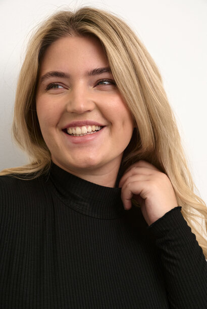 dina turtleneck tee zwart