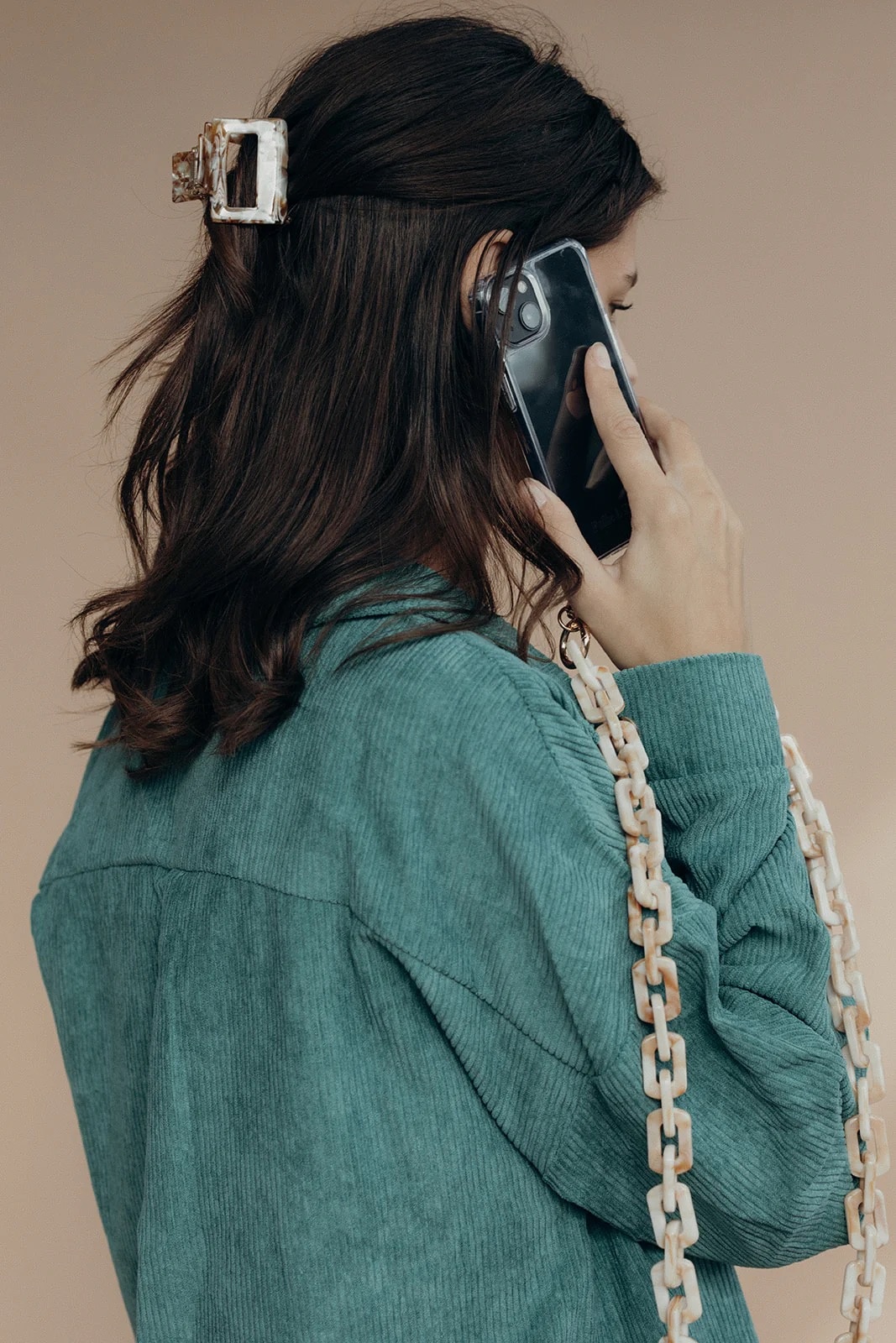 phone chain bruin-3