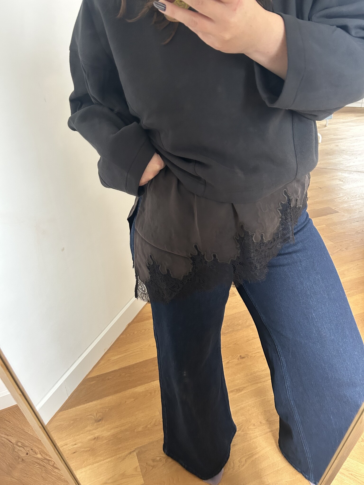 Victoria Thea SL Top-5