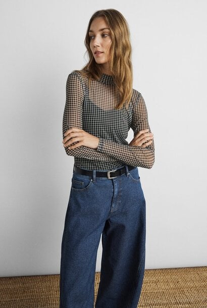 Janie Illenora M Top AOP black