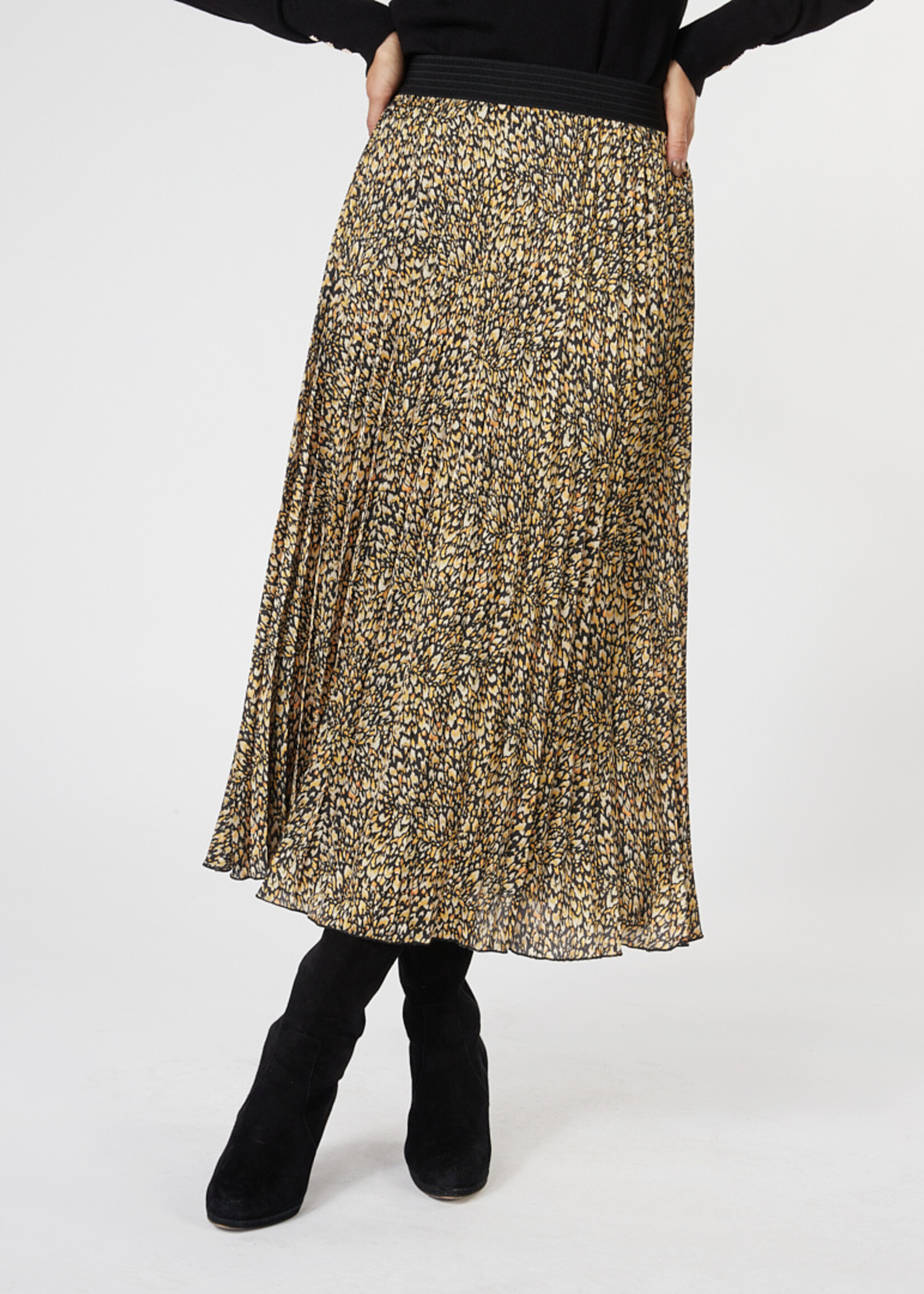 EsQualo Skirt plisse untamed spirit print 14707