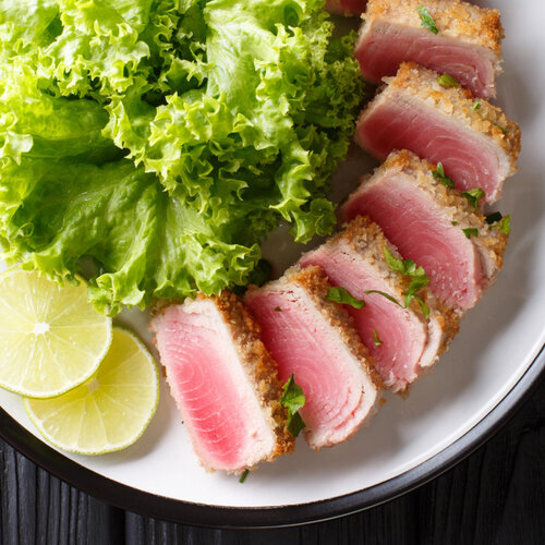 Tonijnsteak met Chilipeper & Vadouvan-korst