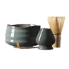 Traditionele matcha set met kom, garde en lepel