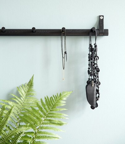 EKTA Living - by Wirth EKTA Living Knob rack 4 Black oak - design by Wirth EKTA Living - by Wirth EKTA Living Knob rack 4 Black oak - design by Wirth