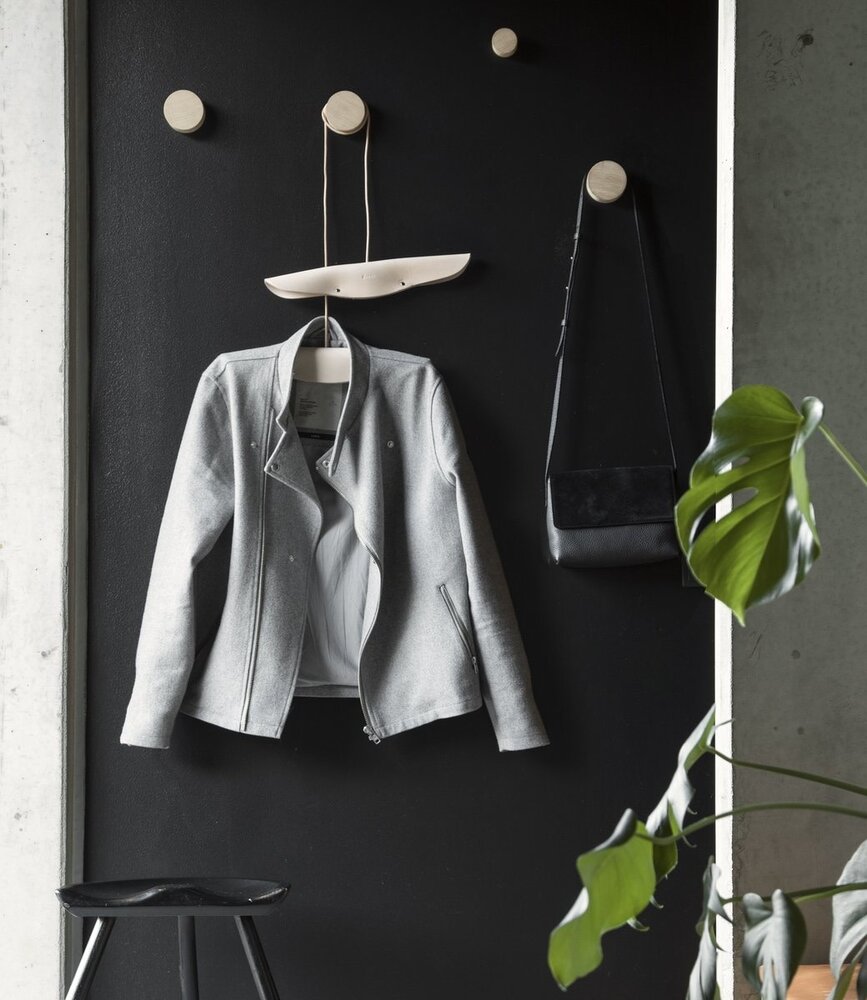 EKTA Living - by Wirth EKTA Living Wall knob / door knob natural Oak Medium - design by Wirth EKTA Living - by Wirth EKTA Living Wall knob / door knob natural Oak Medium - design by Wirth