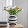 Kähler Design Kähler Design Omaggio Vase Black Stripe H200mm Kähler Design Kähler Design Omaggio Vase Black Stripe H200mm