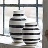 Kähler Design Kähler Design Omaggio Vase Black Stripe H305mm Kähler Design Kähler Design Omaggio Vase Black Stripe H305mm