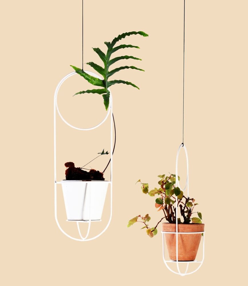 OK Design Cibel plant pot hanger white ( incl. cord / excl. flowerpot) OK Design Cibel plant pot hanger white ( incl. cord / excl. flowerpot)