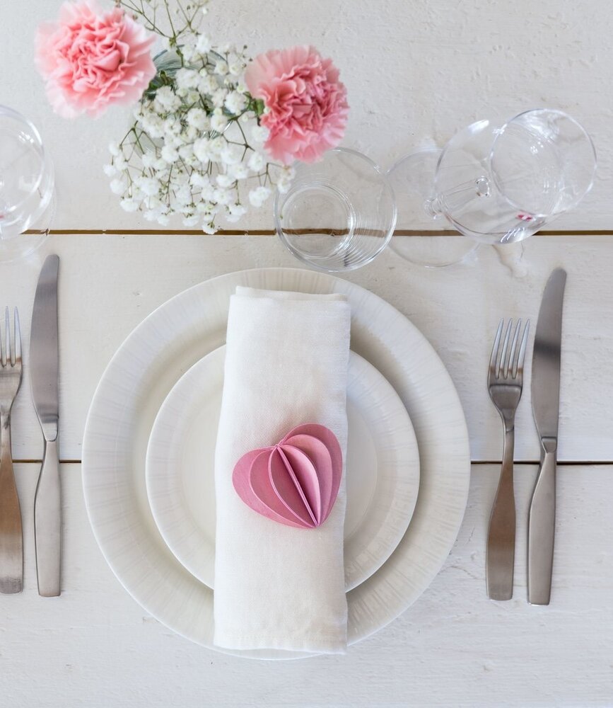 LOVI Lovi Hartje berkenhout donker rood DIY pakketje - 2 formaten - ook leuk om te versturen als cadeau LOVI Lovi Hartje berkenhout donker rood DIY pakketje - 2 formaten - ook leuk om te versturen als cadeau