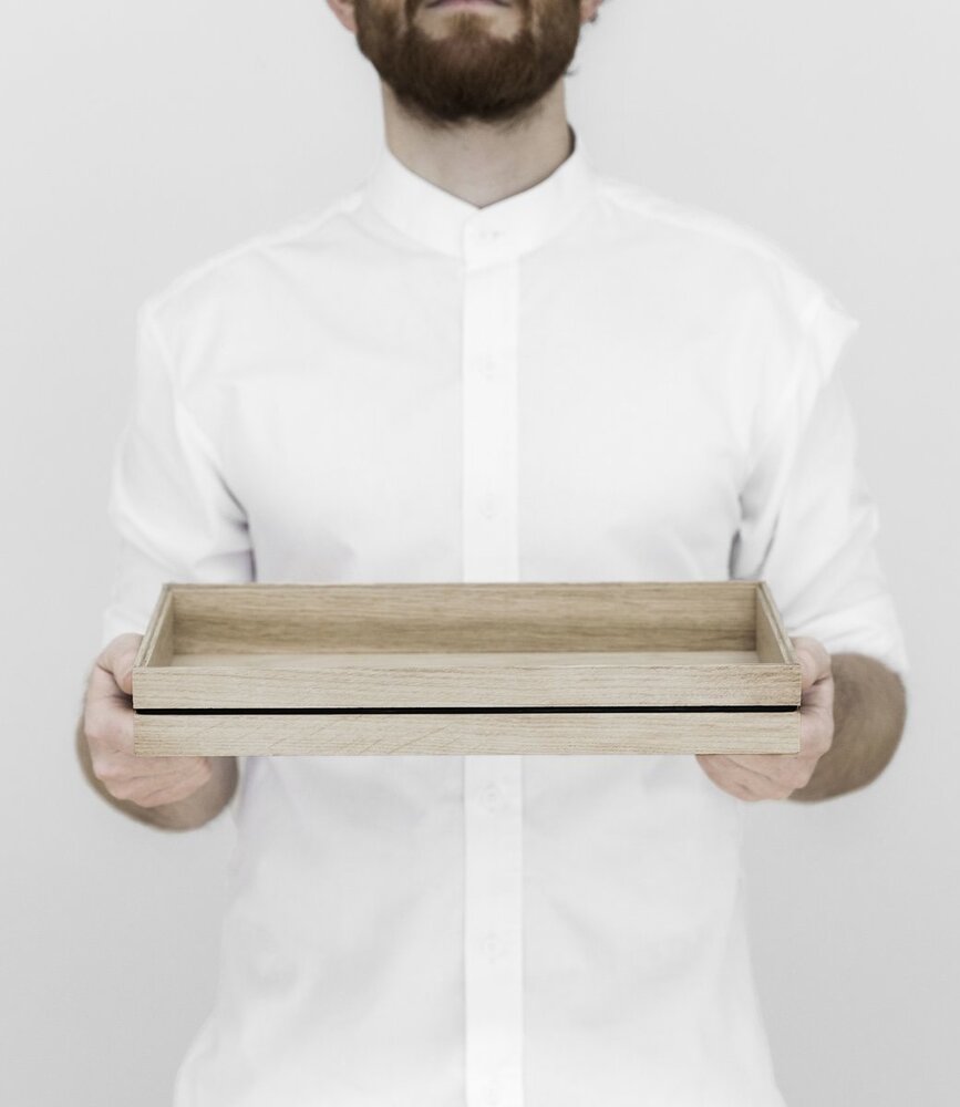 Moebe Moebe Organise solid oak organiser 25 x 34 x 4,5cm Large Moebe Moebe Organise solid oak organiser 25 x 34 x 4,5cm Large