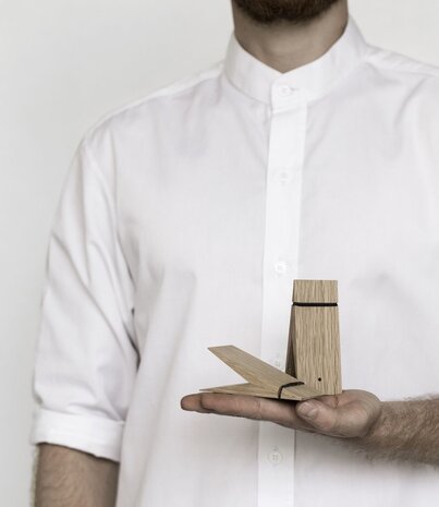 Moebe Moebe Pinch Oak