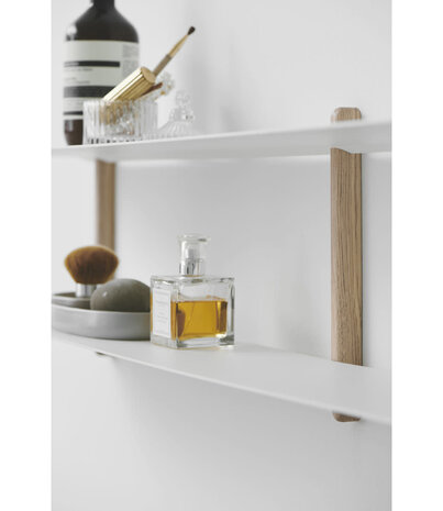 Gejst Gejst NIVO C wall shelf light oak white Gejst Gejst NIVO C wall shelf light oak white
