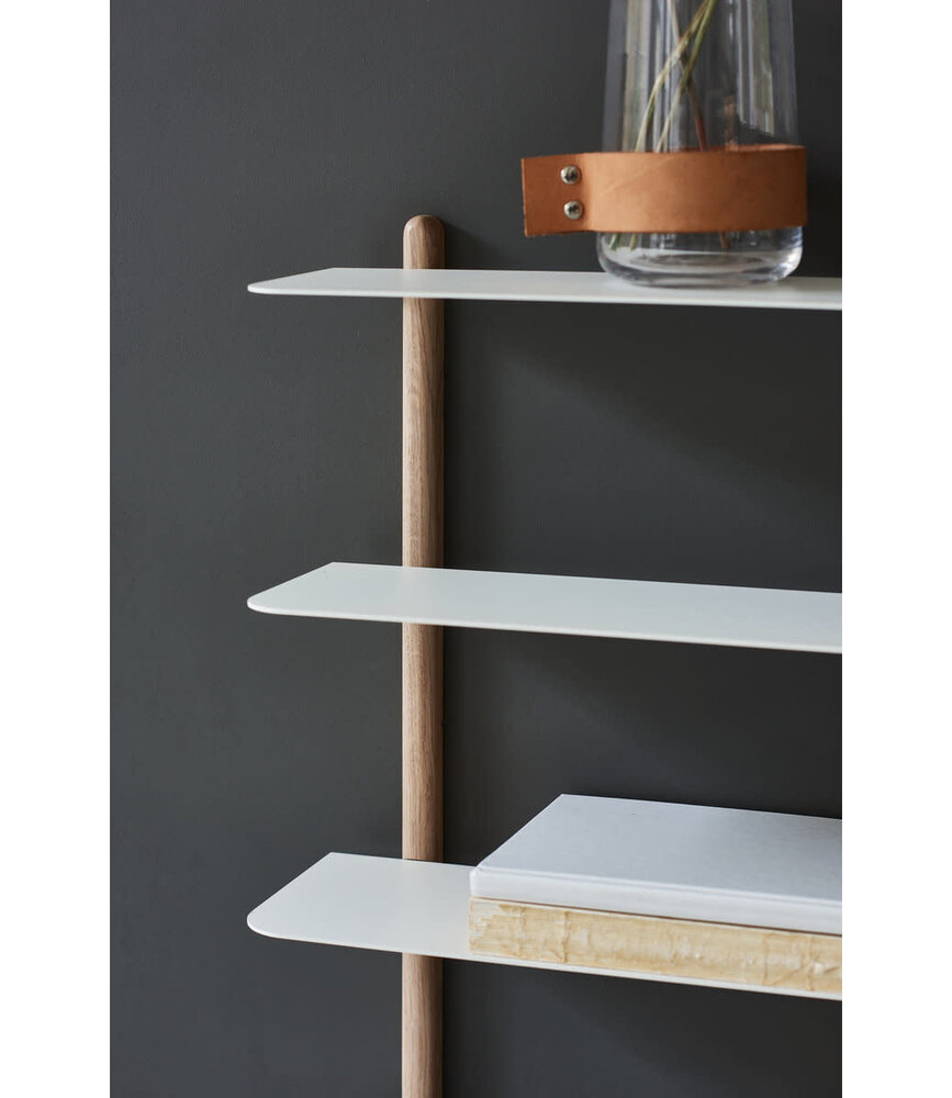 Gejst Gejst NIVO E wall shelf Light oak white Gejst Gejst NIVO E wall shelf Light oak white